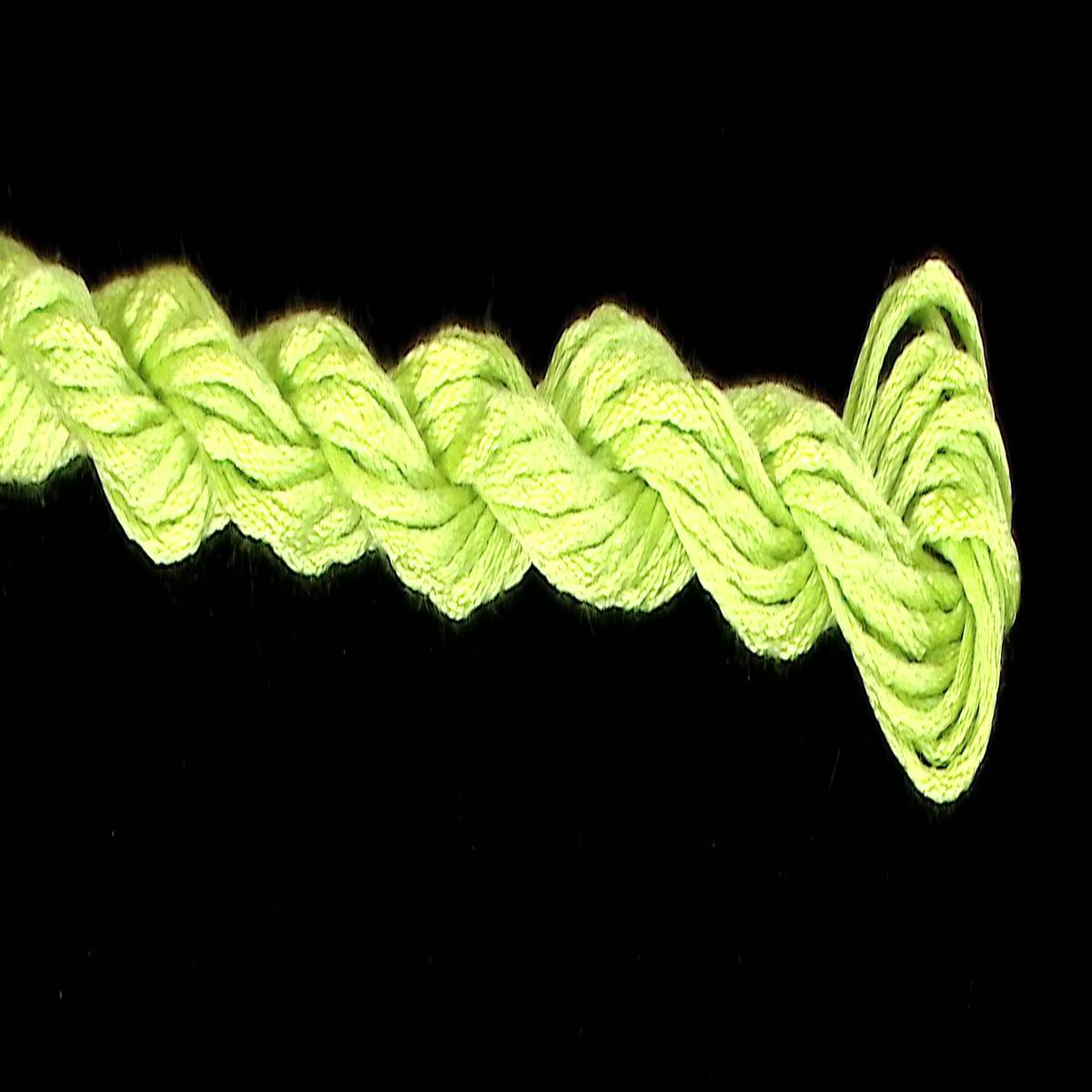 5045 Lime Green Soie Cristale